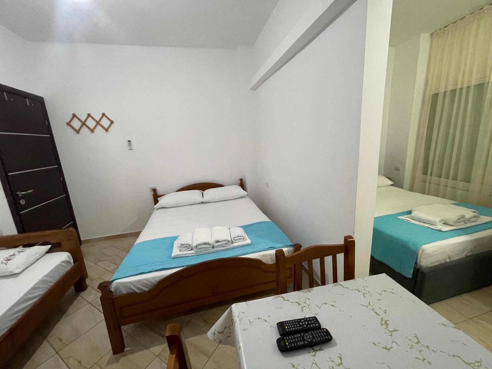 Vila Albi Ksamil Luaran gambar