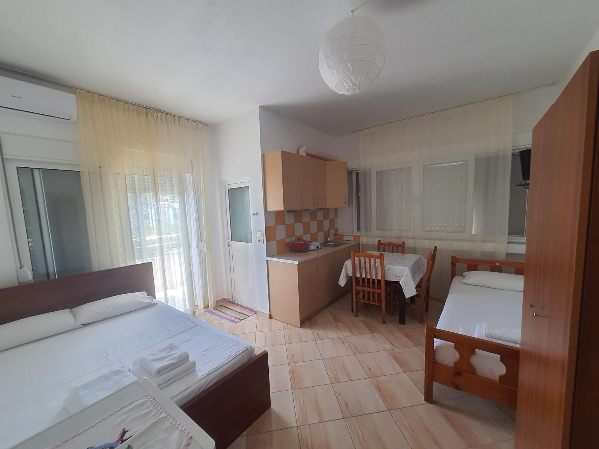 Vila Albi Ksamil Luaran gambar